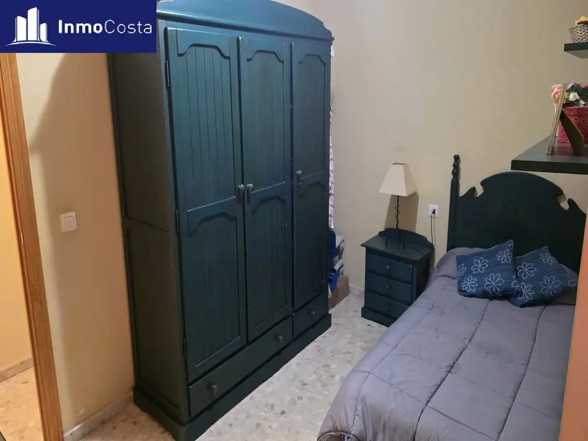 Bedroom of Flat for sale in La Línea de la Concepción