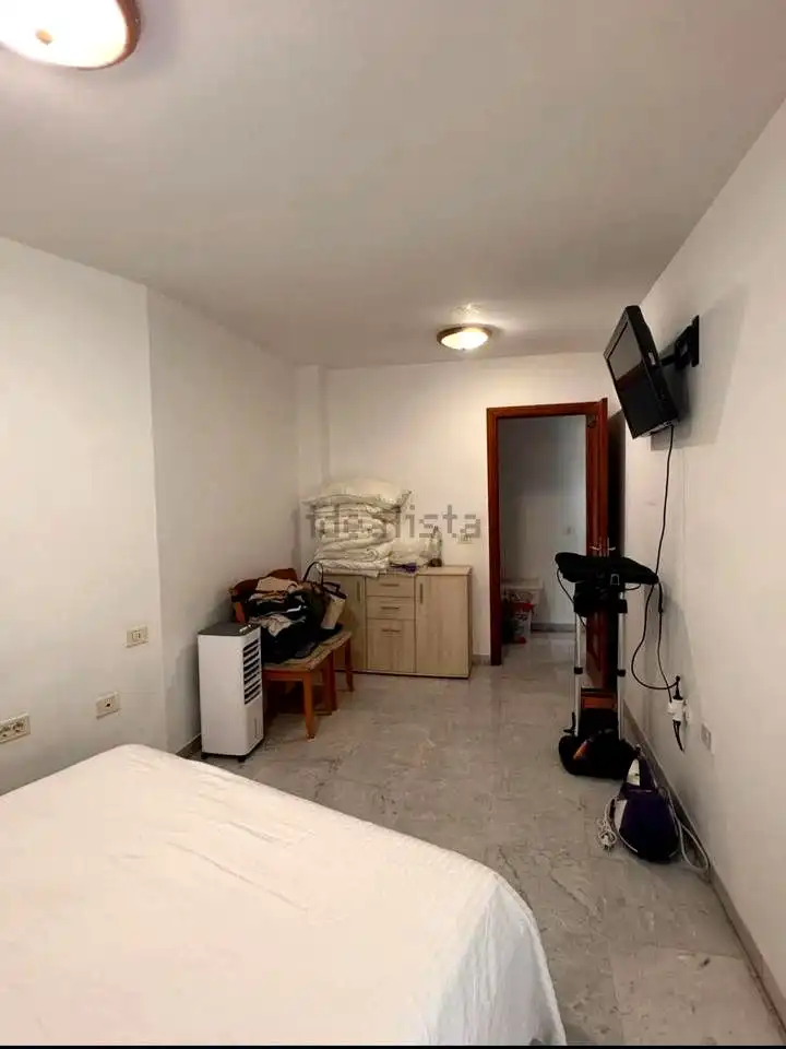 Wohnung zum Verkauf in Santa Cruz de Tenerife mit Terrasse und Abstellraum