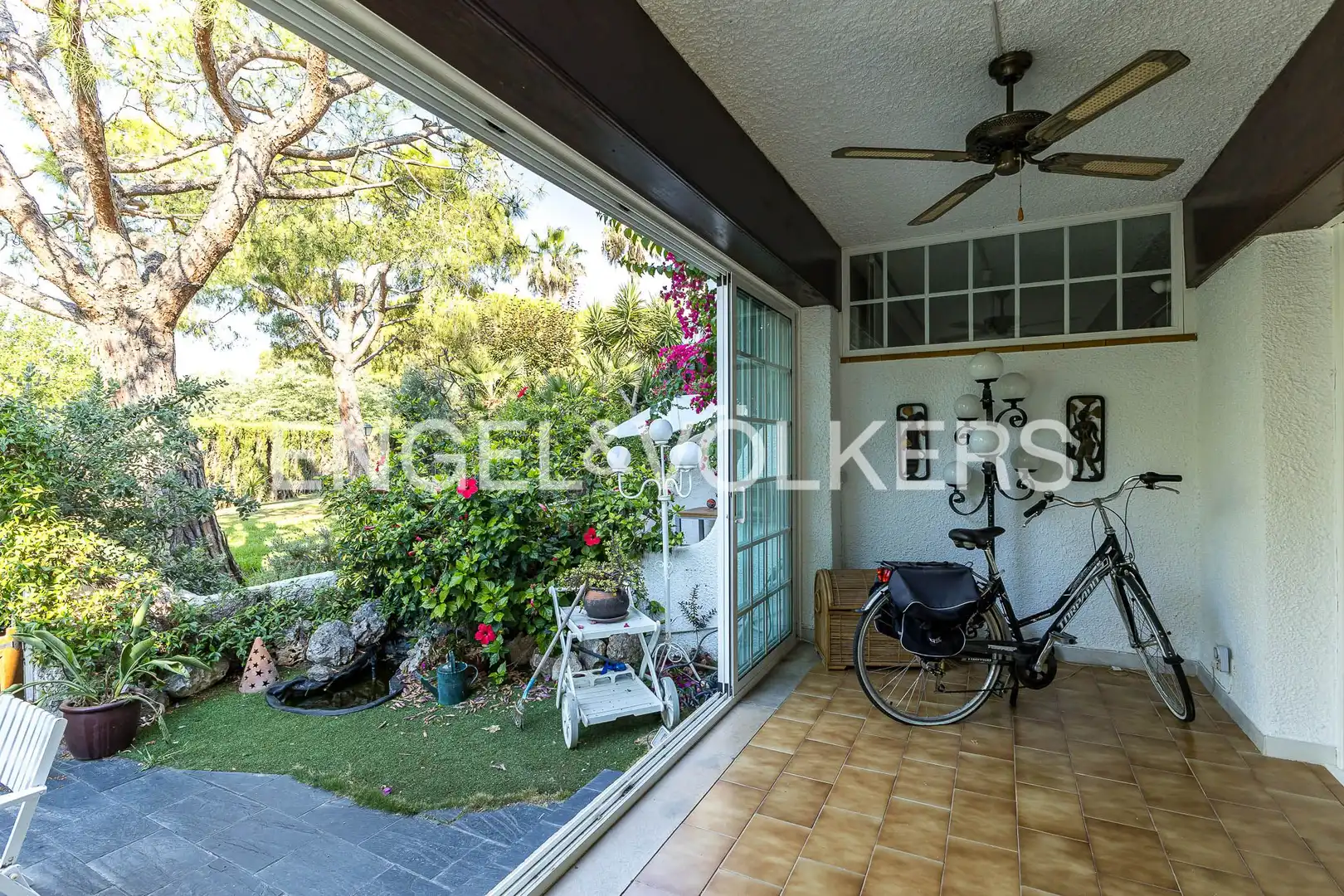 Vista exterior de Casa o chalet en venta en Calafell con Aire acondicionado, Calefacción y Jardín privado