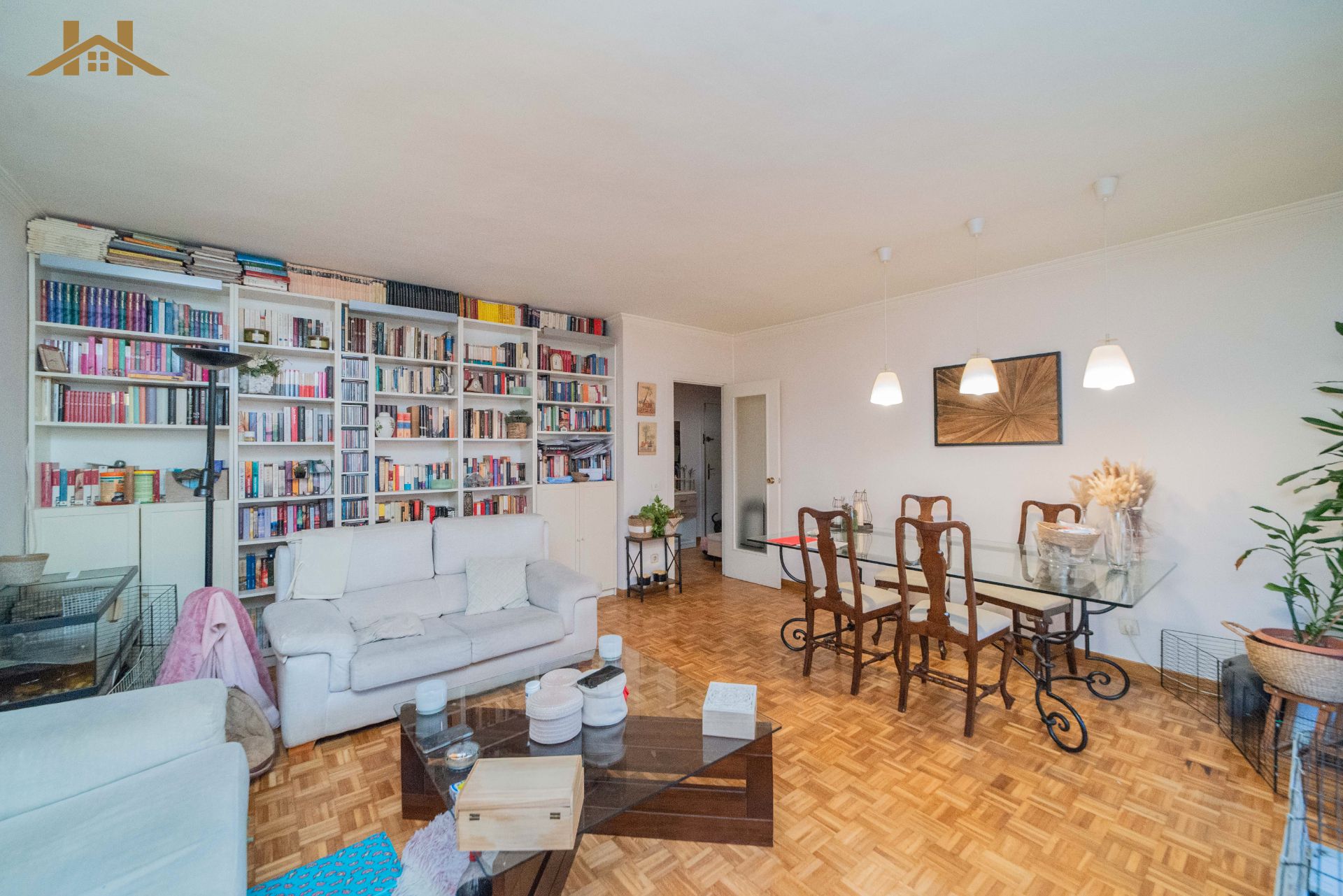 Living room of Flat for sale in Majadahonda  with Air Conditioner, Heating and Terrace