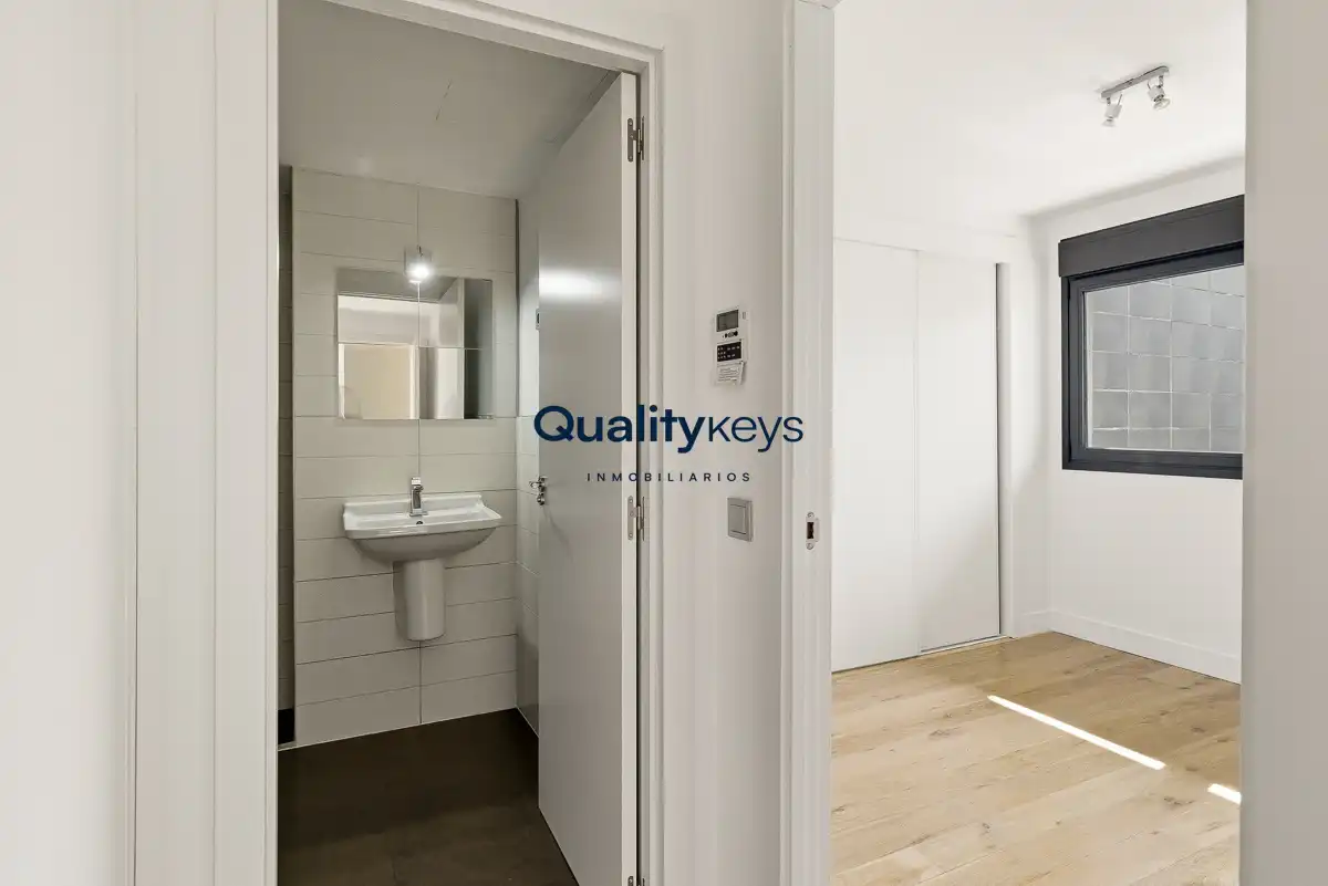 Baño de Casa o chalet en venta en Madrid con Aire acondicionado, Calefacción y Jardín privado