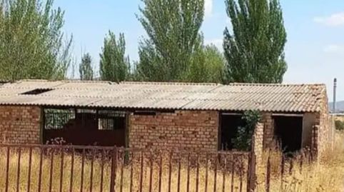 VENTA DE TERRENO CON NAVES REF 3792, imagen 3