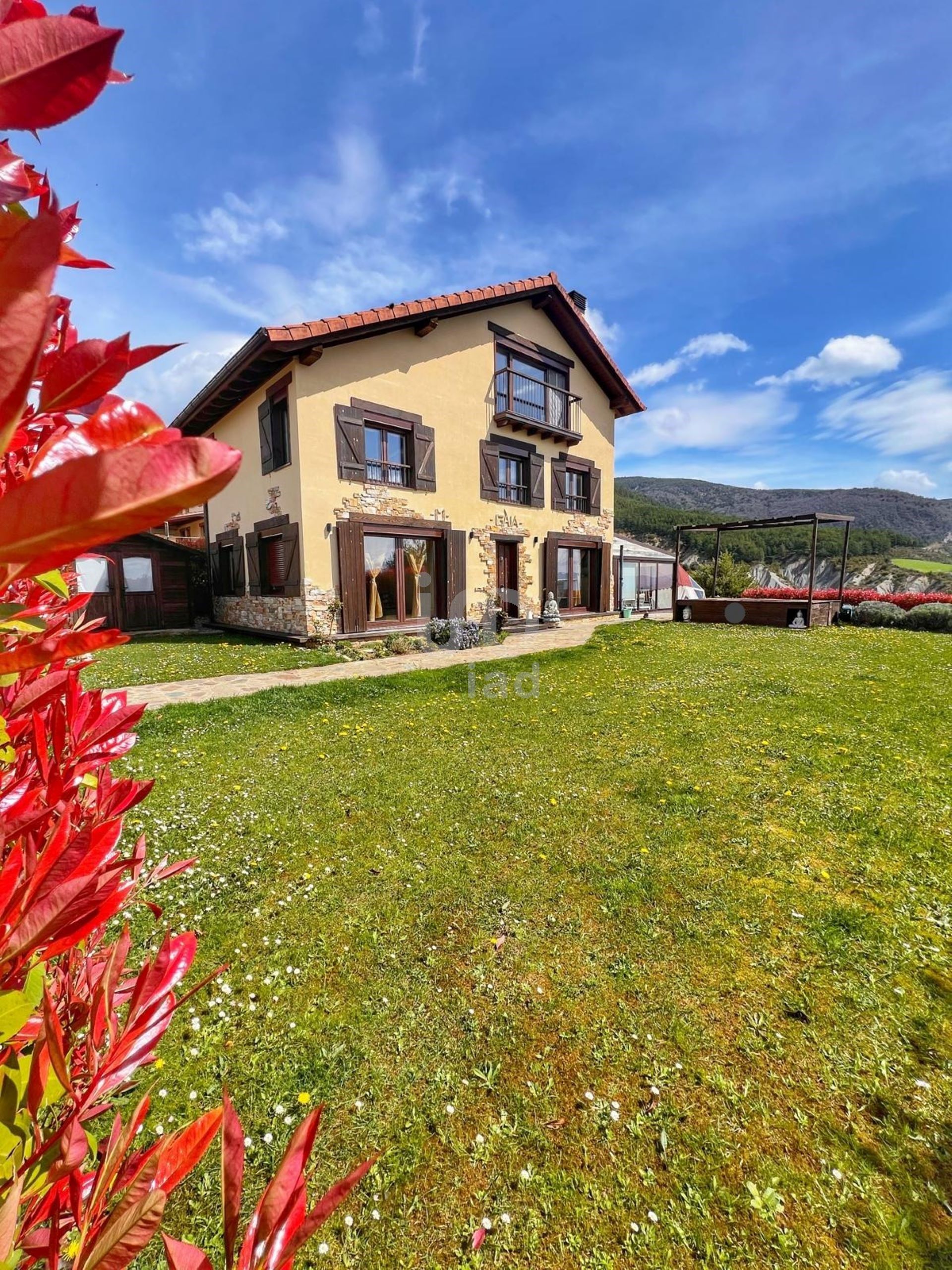 Garden of House or chalet for sale in Jaca