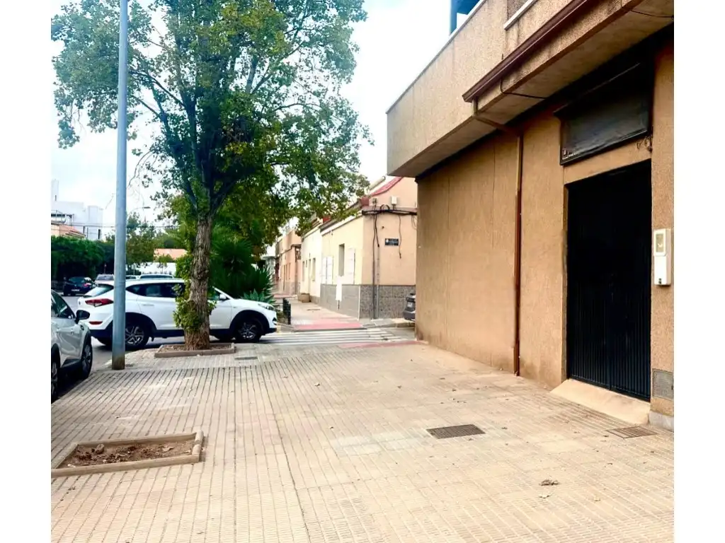 Vista exterior de Local en venda en Cartagena