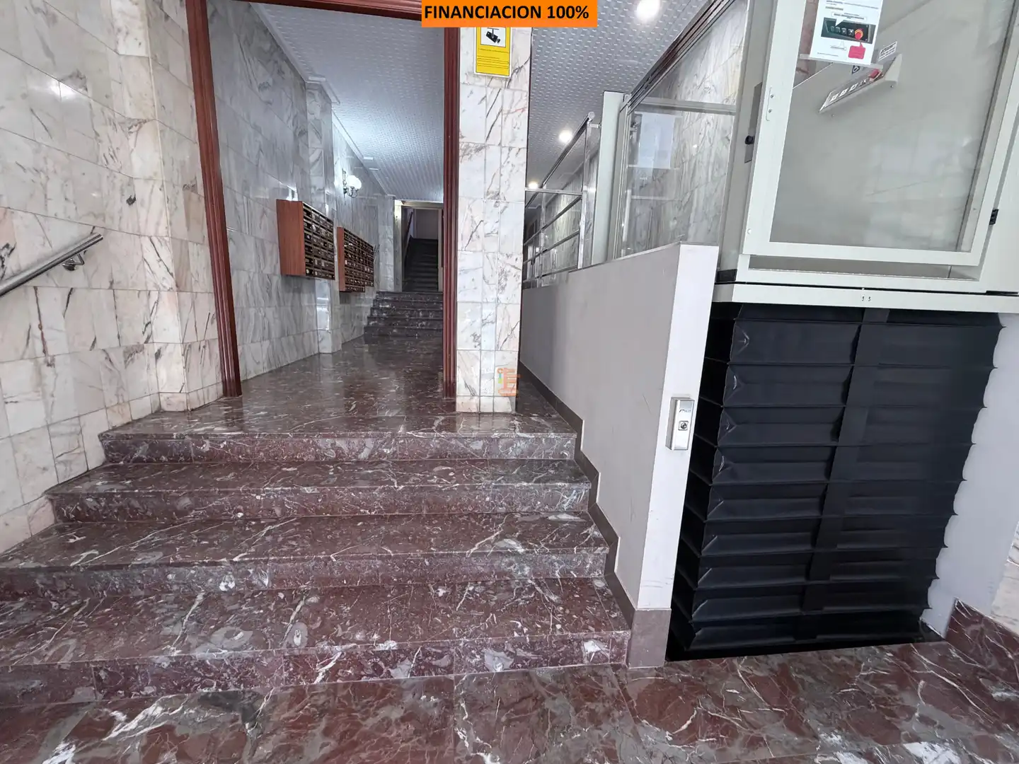Pis amb ascensor en venda a Calle de María Lostal, imagen 2