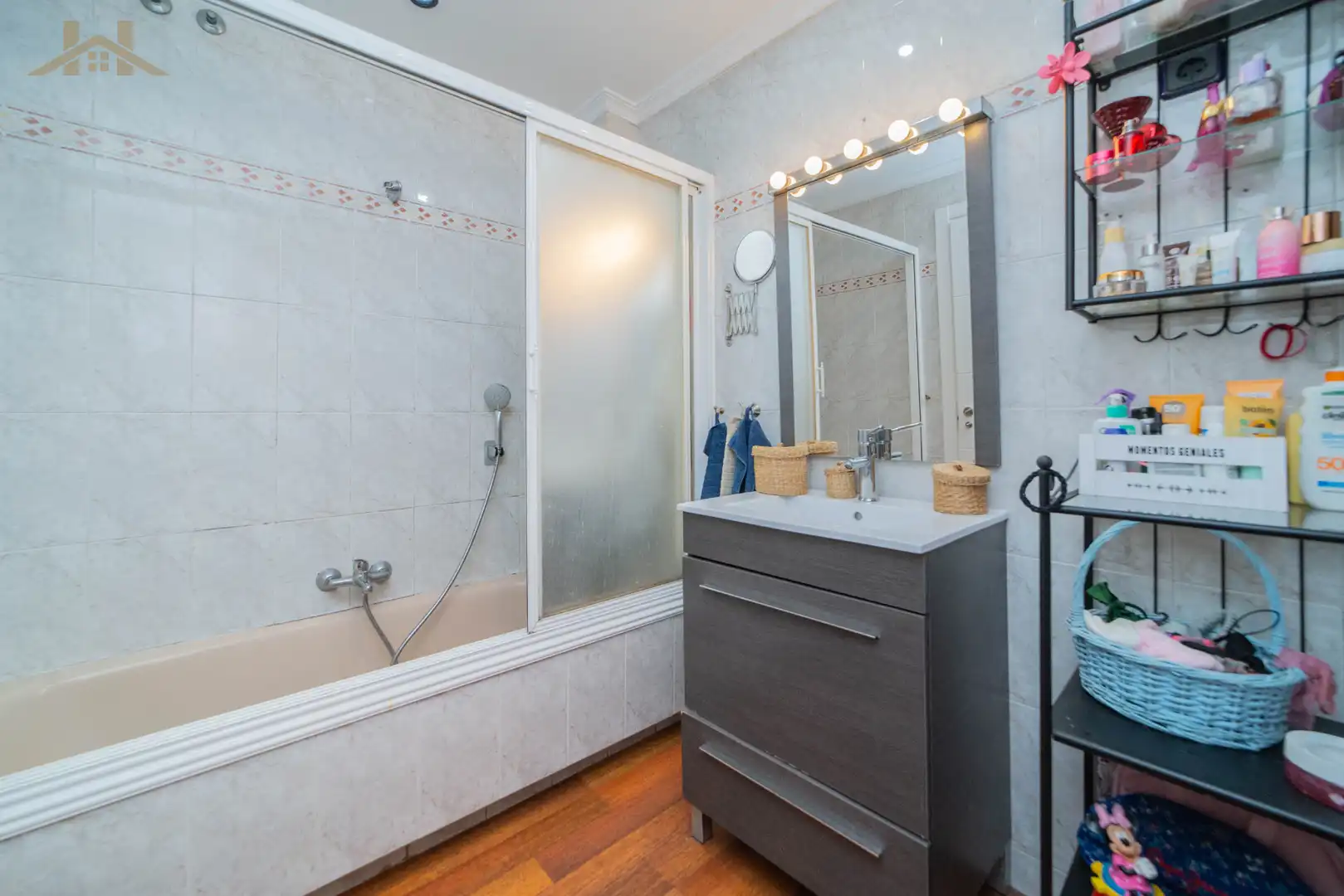 Bathroom of Detached homes for sale in Valdemoro  with Air Conditioner, Heating and Private garden