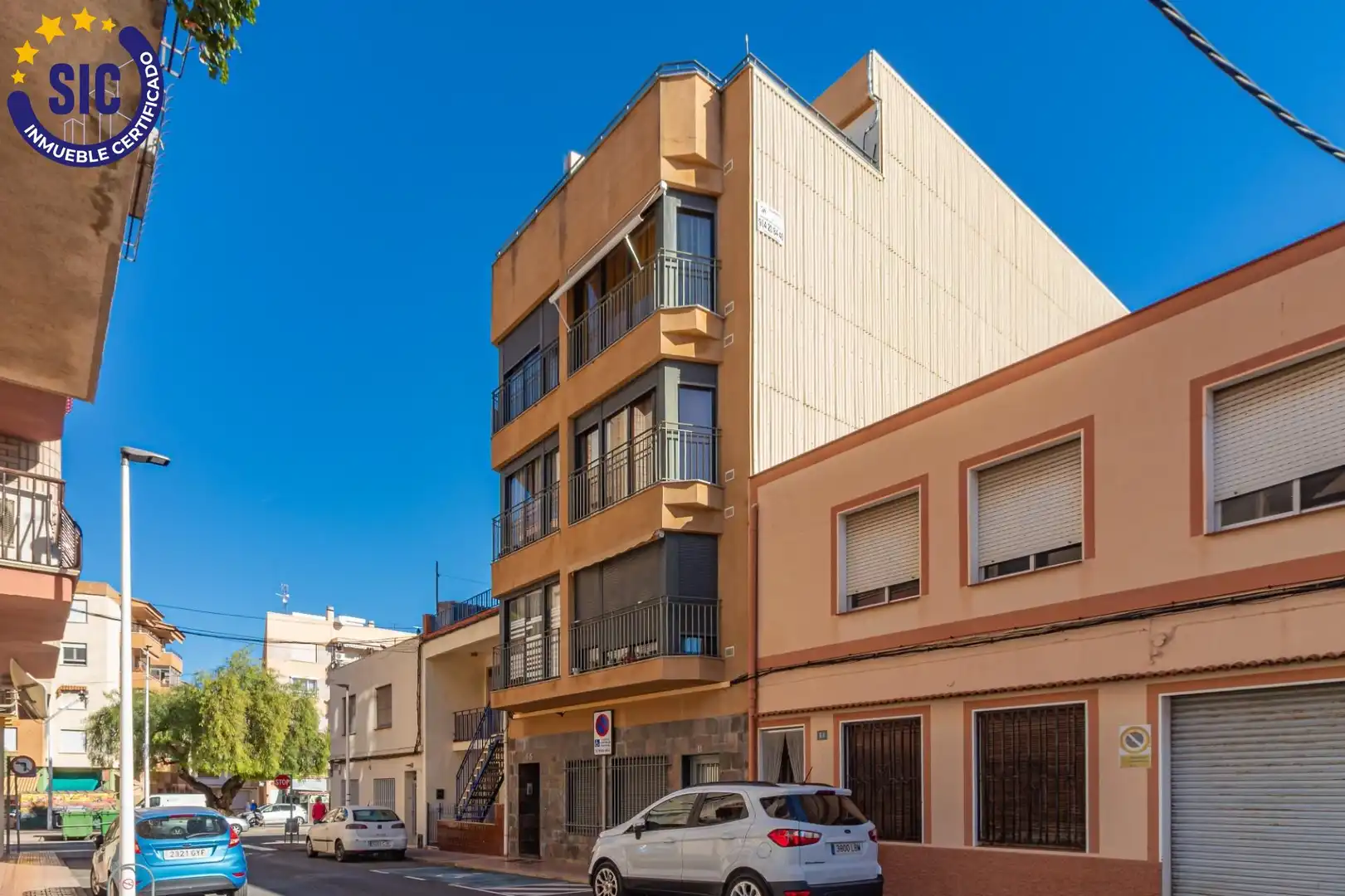 Vista exterior de Àtic en venda en Oropesa del Mar / Orpesa amb Aire condicionat, Calefacció i Terrassa