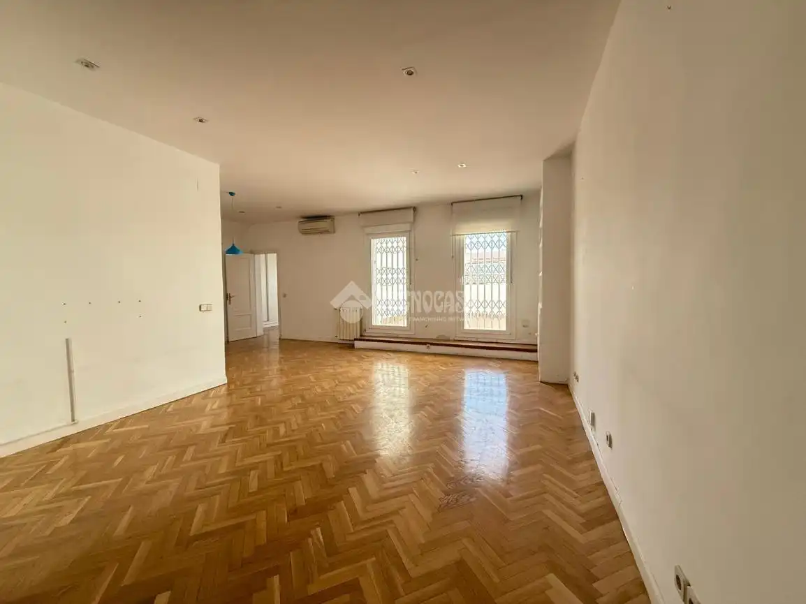 Fotografía del inmueble reportado: 2.700 €/mes — Fuente del Berro, Madrid