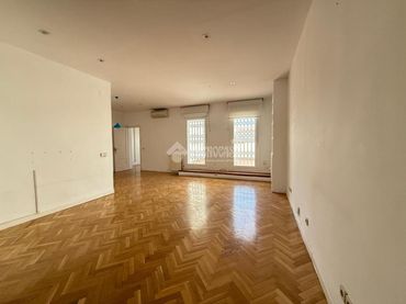 Penthouse mit Aufzug zur Miete in Barrio de Salamanca