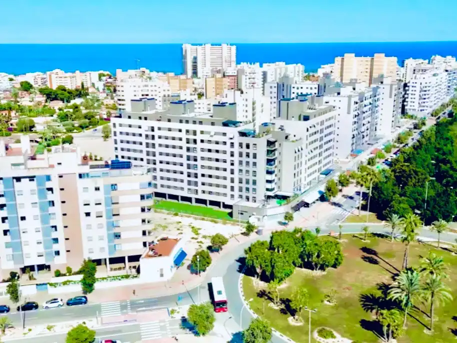 Piso con piscina en venta en AVENIDA DE LAS NACIONES 40, imagen 28