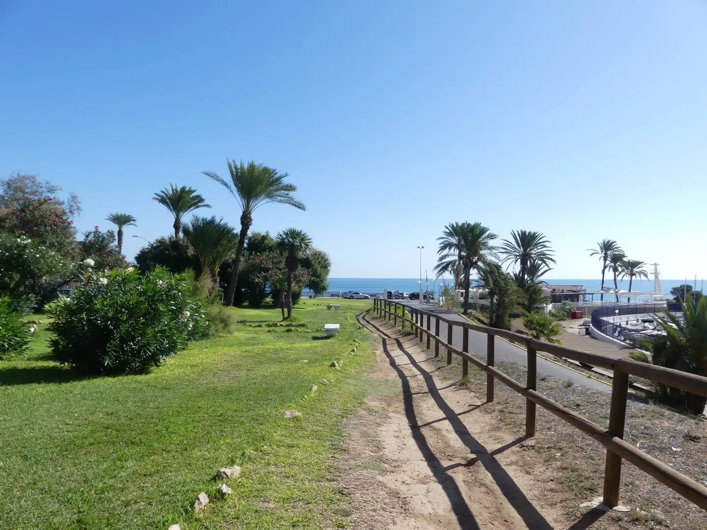 Außenansicht von Wohnungen zum Verkauf in Orihuela mit Klimaanlage, Heizung und Terrasse