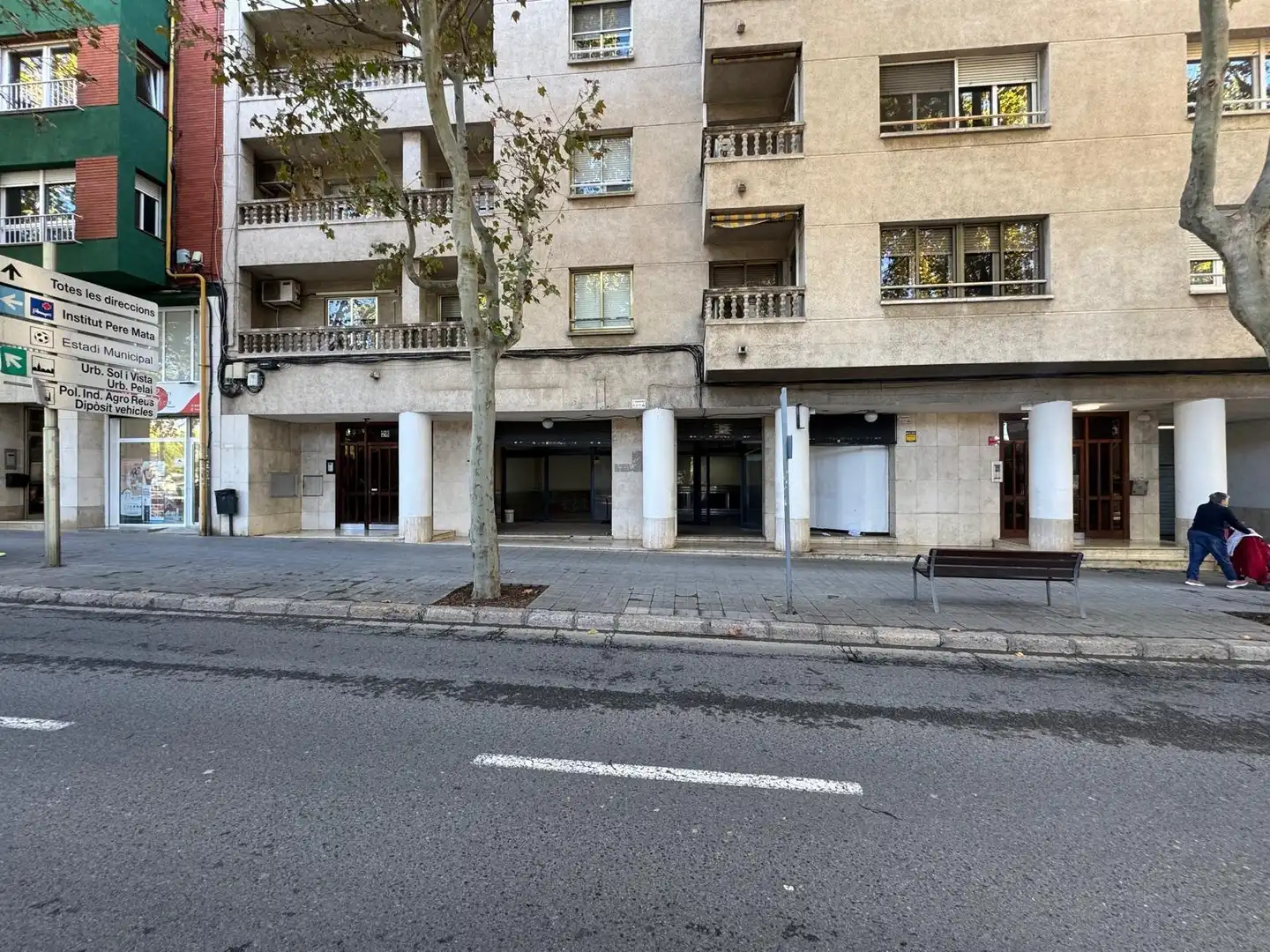 Local comercial en venta en Avenida PAISOS CATALANS 28, imagen 9