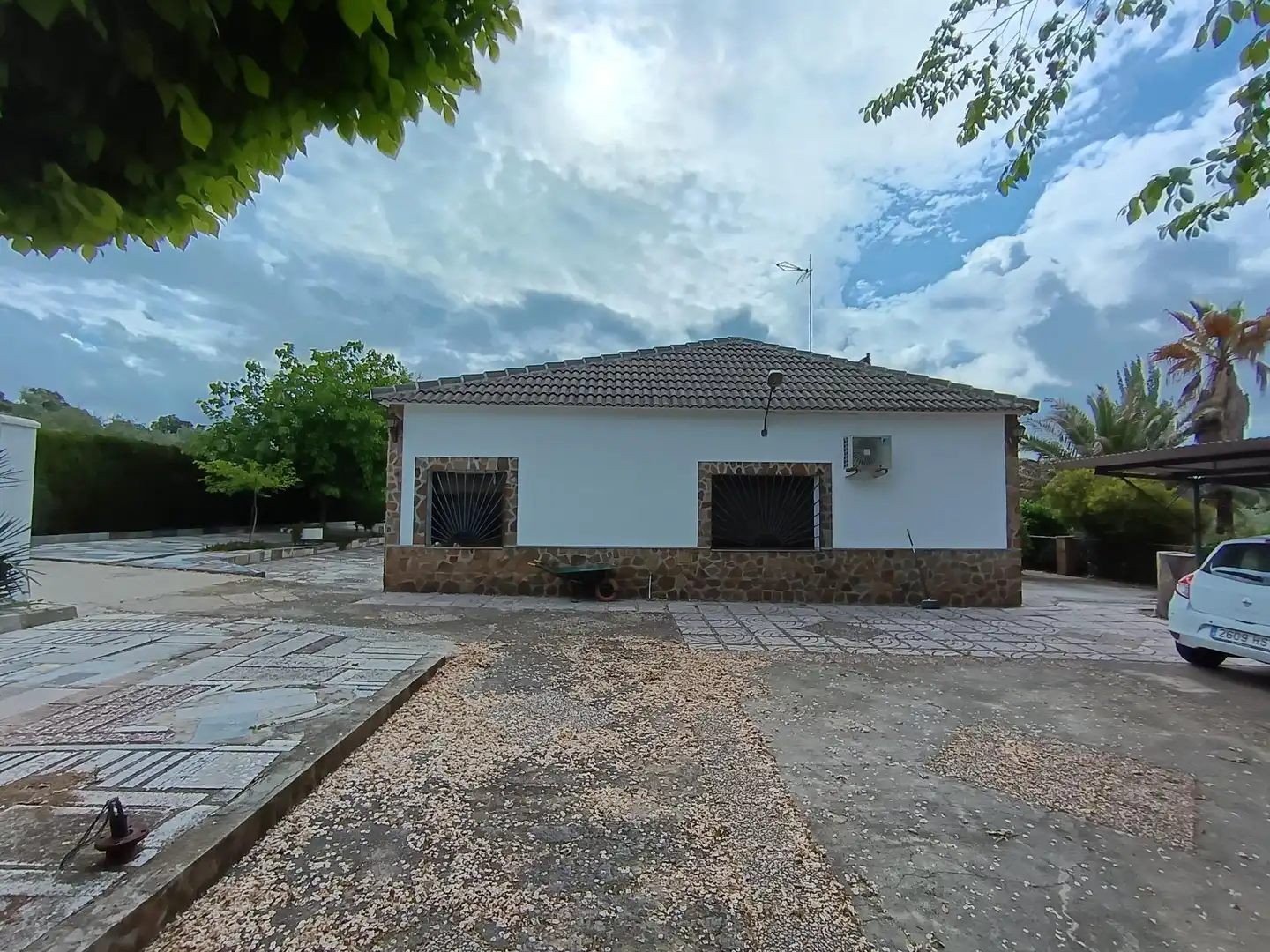 Vista exterior de Casa o chalet en venta en Brazatortas con Aire acondicionado, Calefacción y Jardín privado
