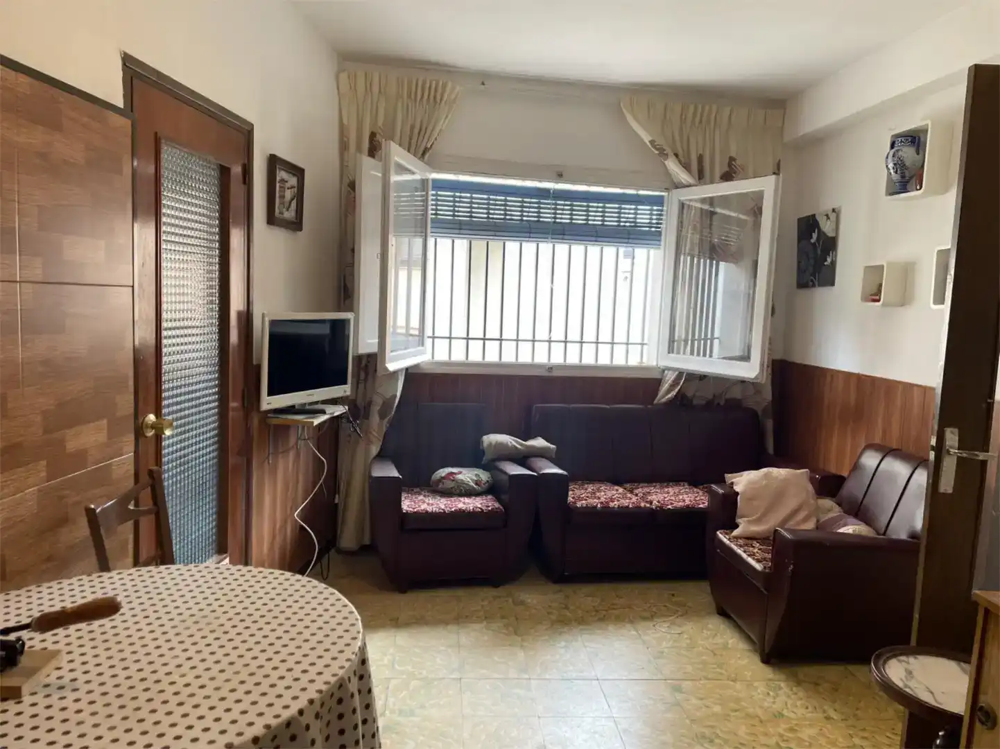 Sala de estar de Casa adosada en venta en Castielfabib con Trastero, Amueblado y Horno