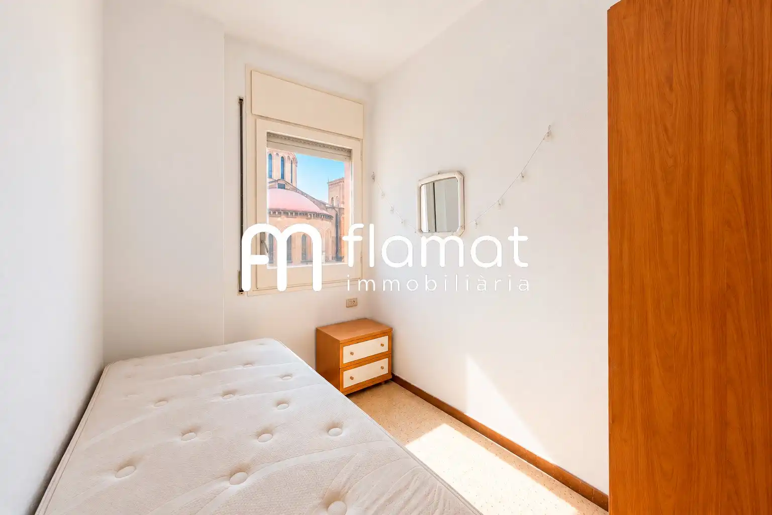 Vista exterior de Piso en venta en Barcelona