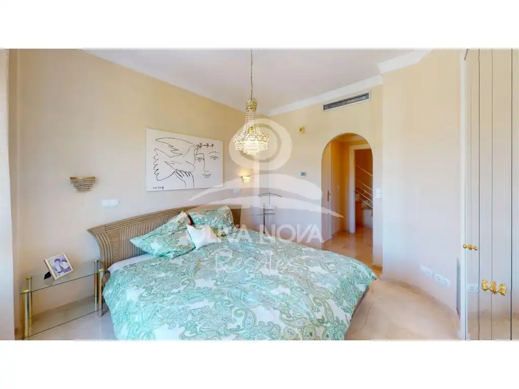 Bedroom of Attic for sale in Oliva  with Terrace, Swimming Pool and Furnished