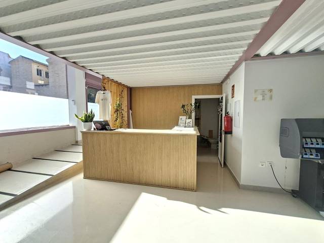 Local comercial en Alquiler en Calle del Príncipe en Cúllar Vega