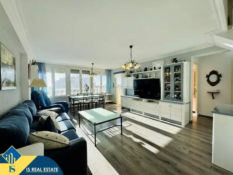 Penthouse with pool for sale in La Mata, imagen 2