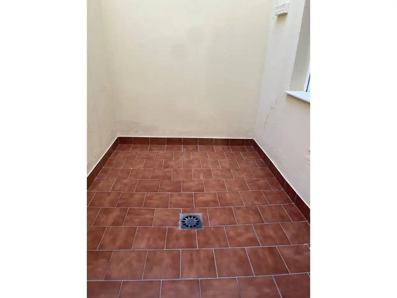 Bathroom of Flat for sale in Morón de la Frontera  with Air Conditioner, Furnished and Balcony
