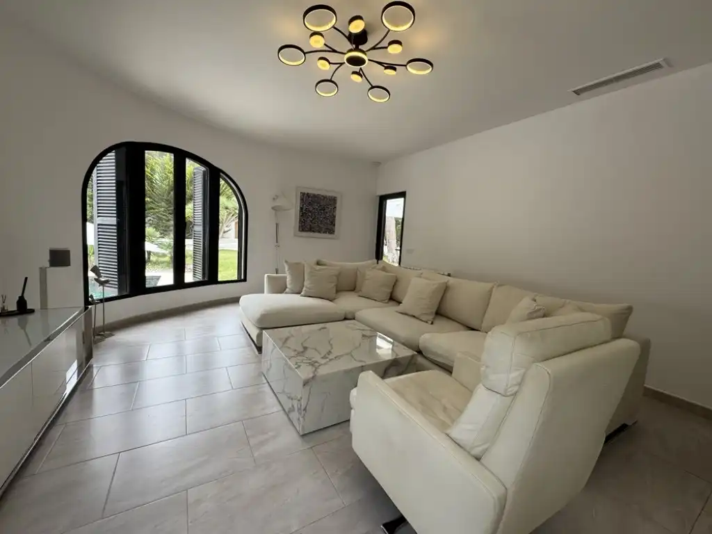 Living room of Houses for sale in Calvià  with Air Conditioner, Terrace and Swimming Pool