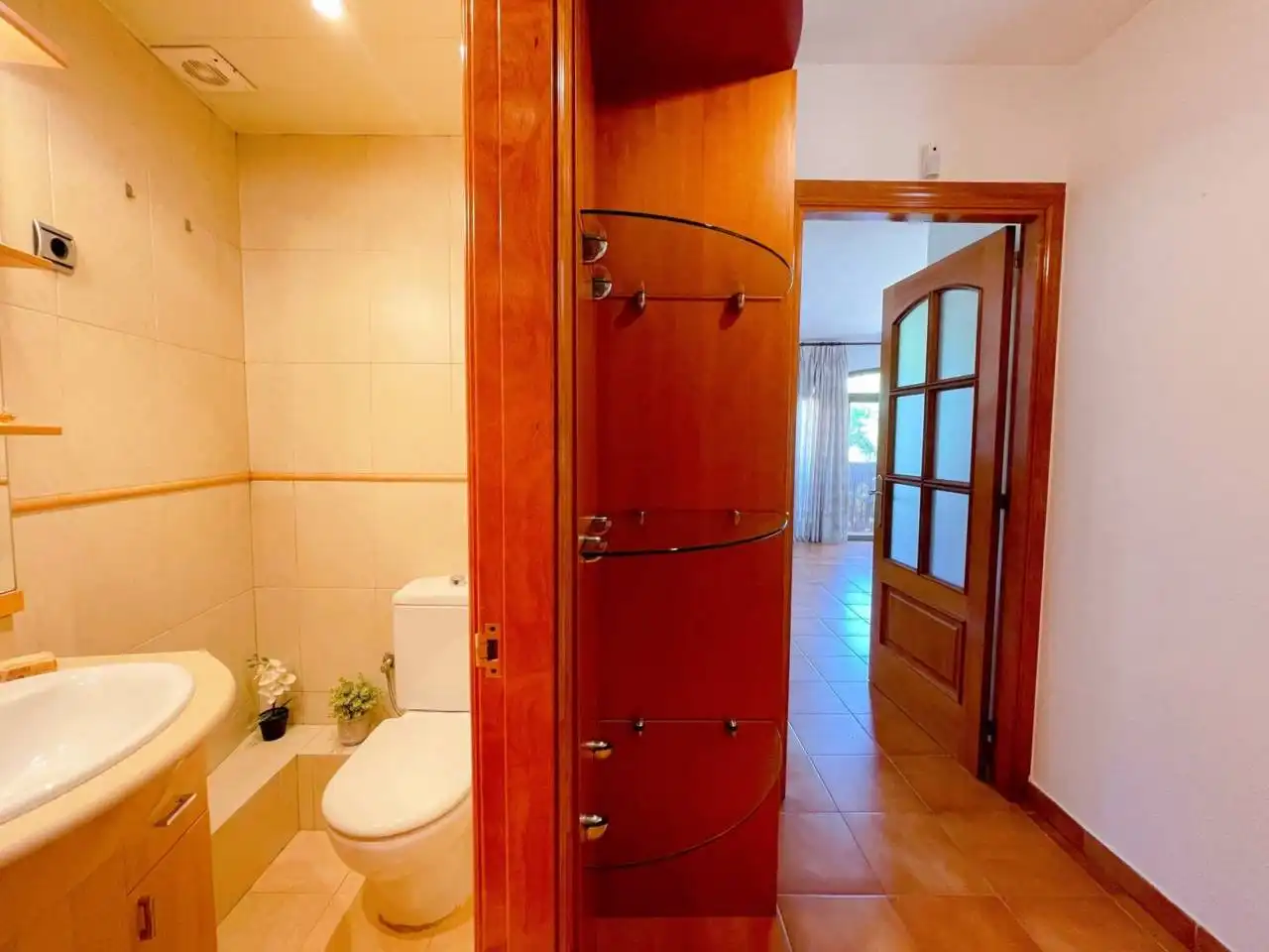 Bathroom of Detached homes for sale in Cerdanyola del Vallès  with Air Conditioner, Heating and Private garden