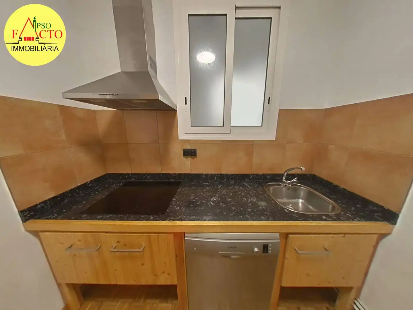 Cocina de Piso en venta en Girona con Aire acondicionado, Calefacción y Parquet