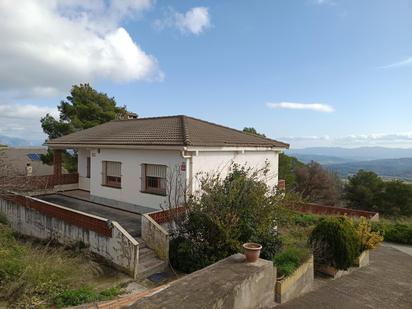 Vista exterior de Casa o xalet en venda en Mediona amb Calefacció, Jardí privat i Terrassa