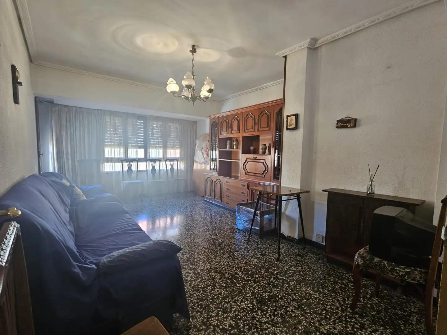 Sala de estar de Piso en venta en Castellón de la Plana / Castelló de la Plana con Trastero, Amueblado y Horno