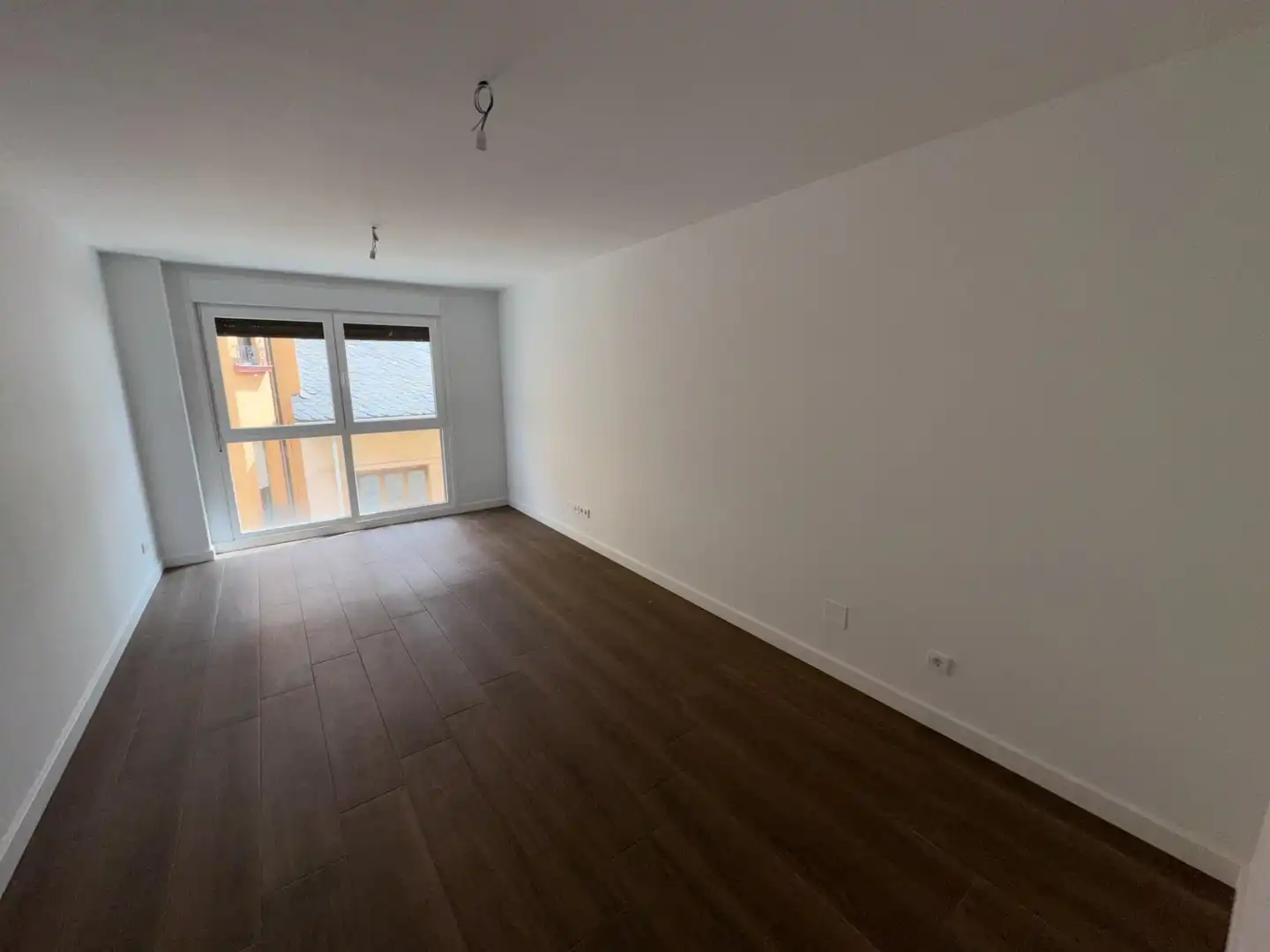 Dormitori de Apartament en venda en Ponferrada amb Traster