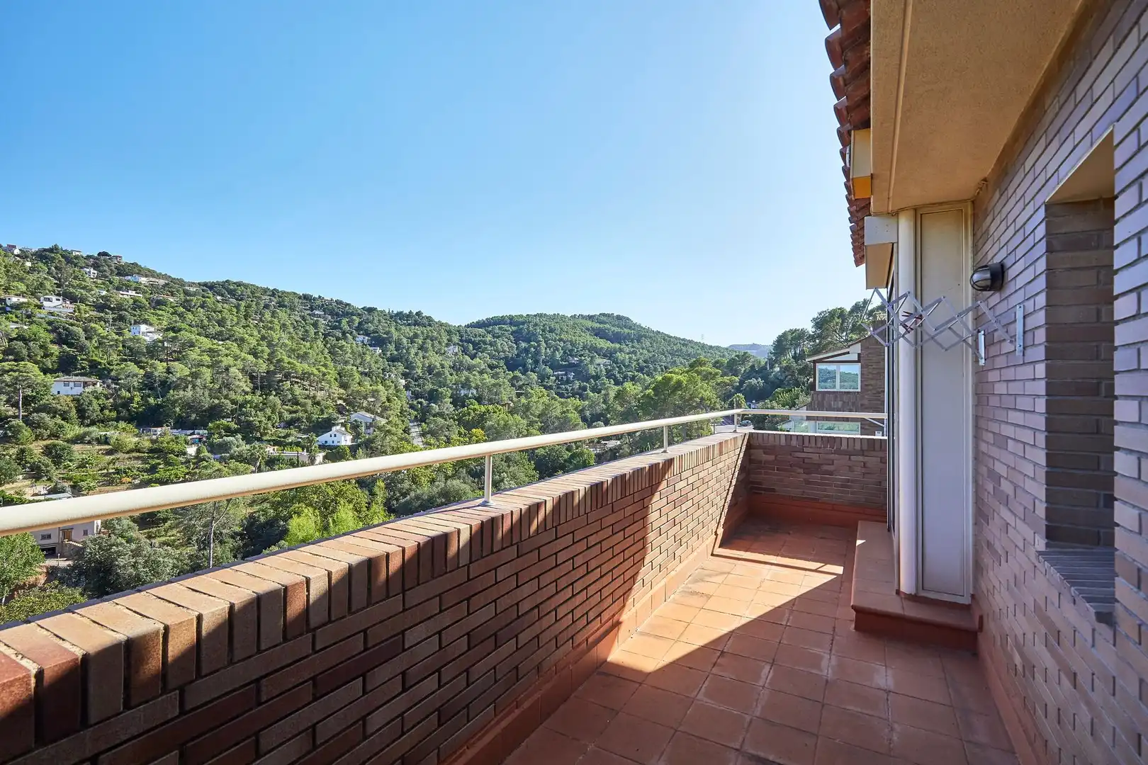 Terrassa de Casa adosada en venda en Torrelles de Llobregat amb Calefacció, Jardí privat i Terrassa