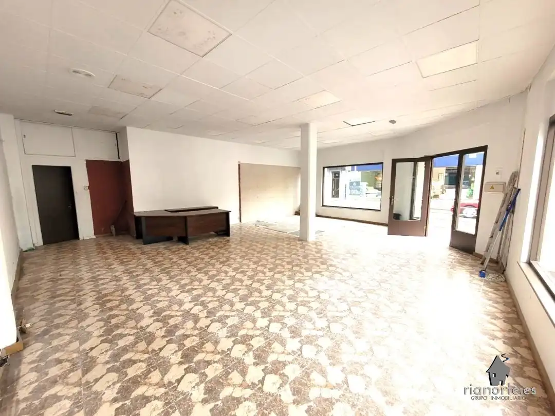 Gewerbefläche zur Miete in Calle Fernando Casariego 1, imagen 2
