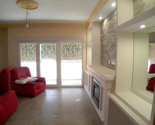Living room of Flat for sale in Colmenar Viejo  with Heating, Terrace and Storage room