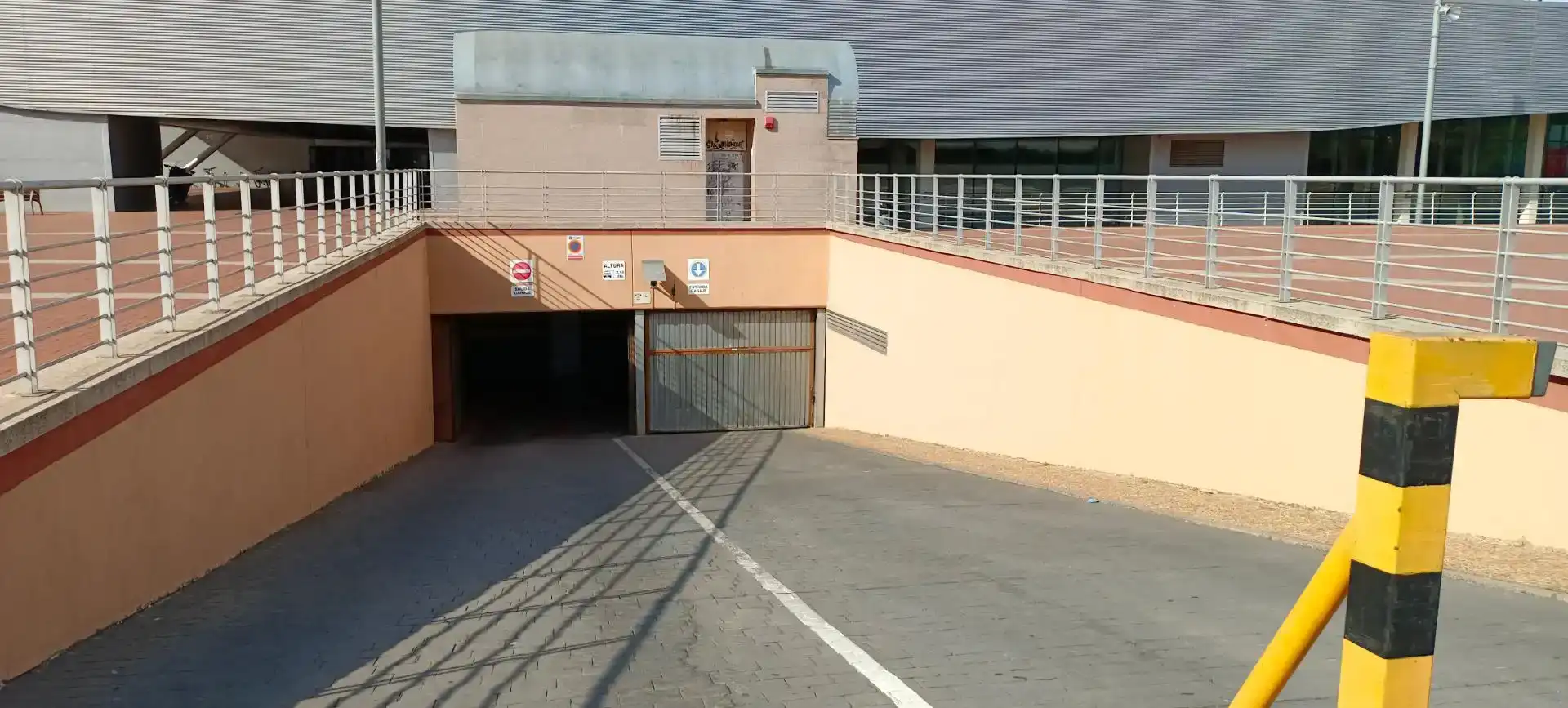 Parking de Garaje en venta en  Logroño