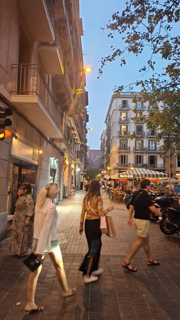 Piso con terraza en venta en Ciutat Vella, imagen 23