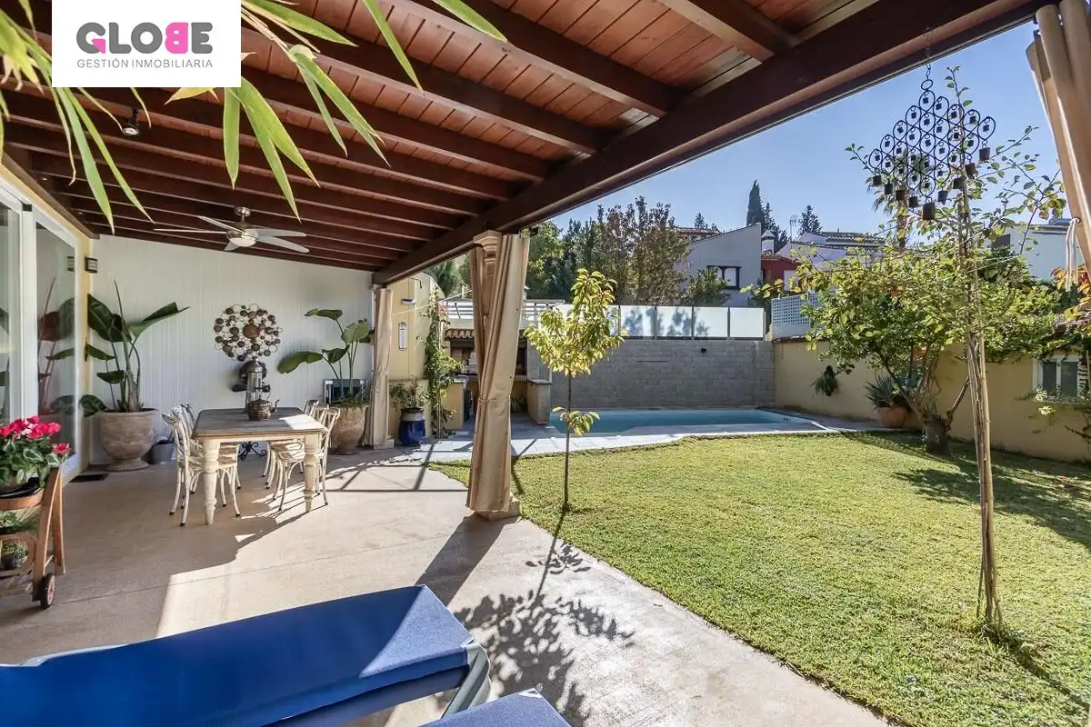 Casa con terraza en venta en Genil, imagen 4