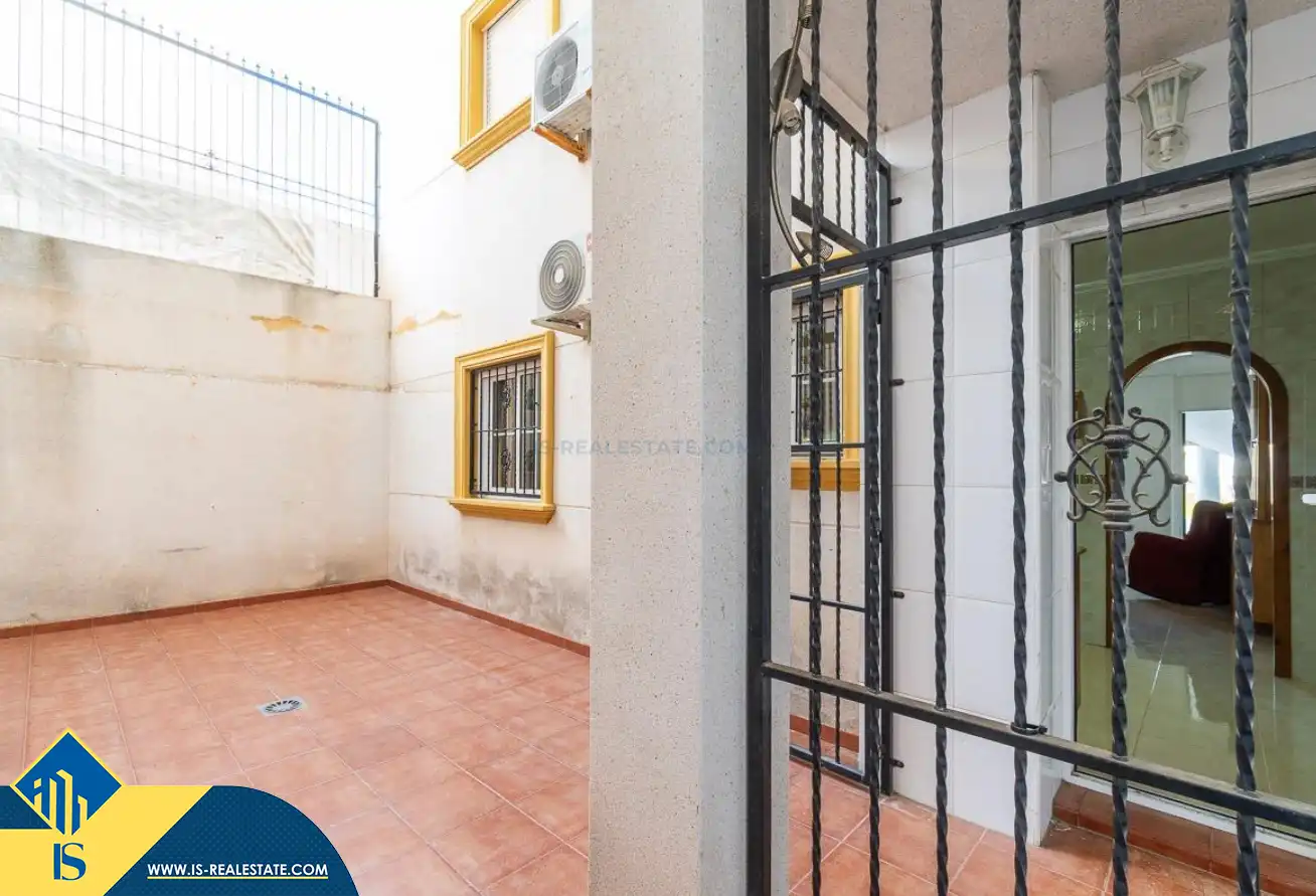 Terraza de Apartamento en venta en Orihuela con Aire acondicionado, Calefacción y Jardín privado