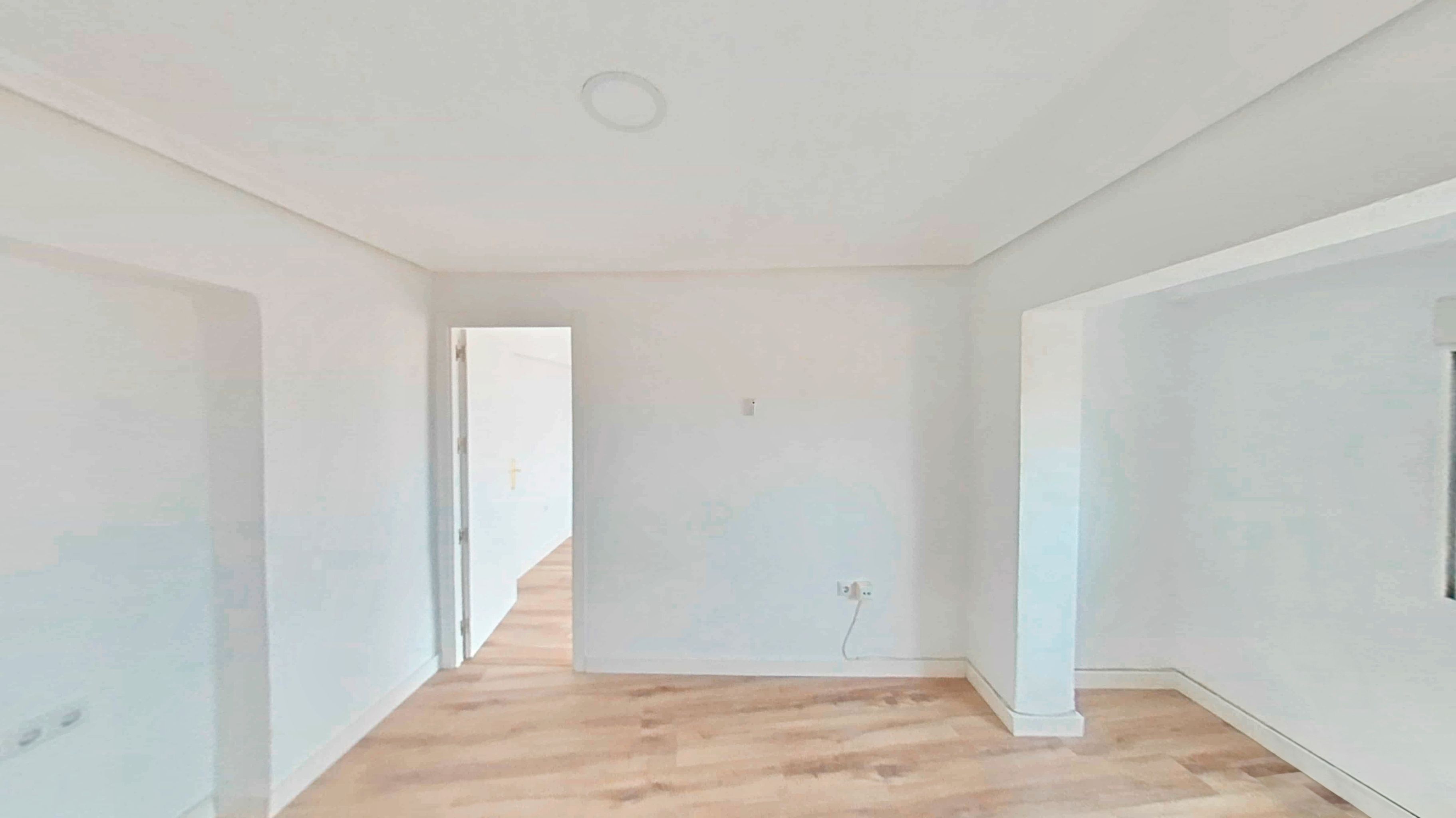 Habitación de Piso en venta en Torrent con Calefacción, Terraza y Horno