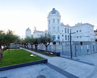 Vista exterior de Pis de lloguer en Santander amb Terrassa