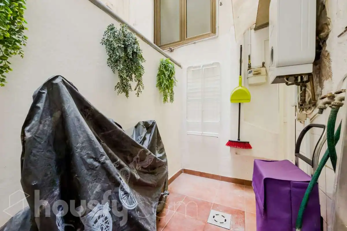 Terraza de Planta baja en venta en Barcelona con Aire acondicionado, Calefacción y Amueblado