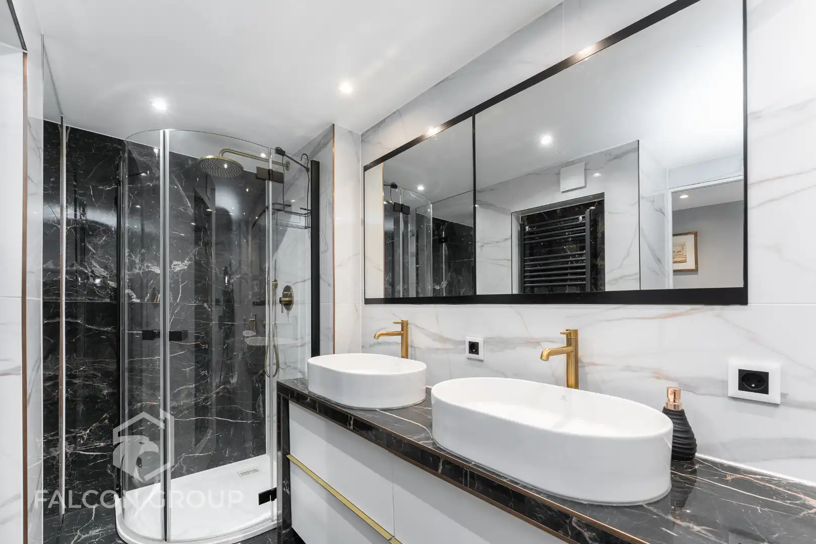 Bathroom of Flat for sale in Calafell  with Air Conditioner, Heating and Parquet flooring