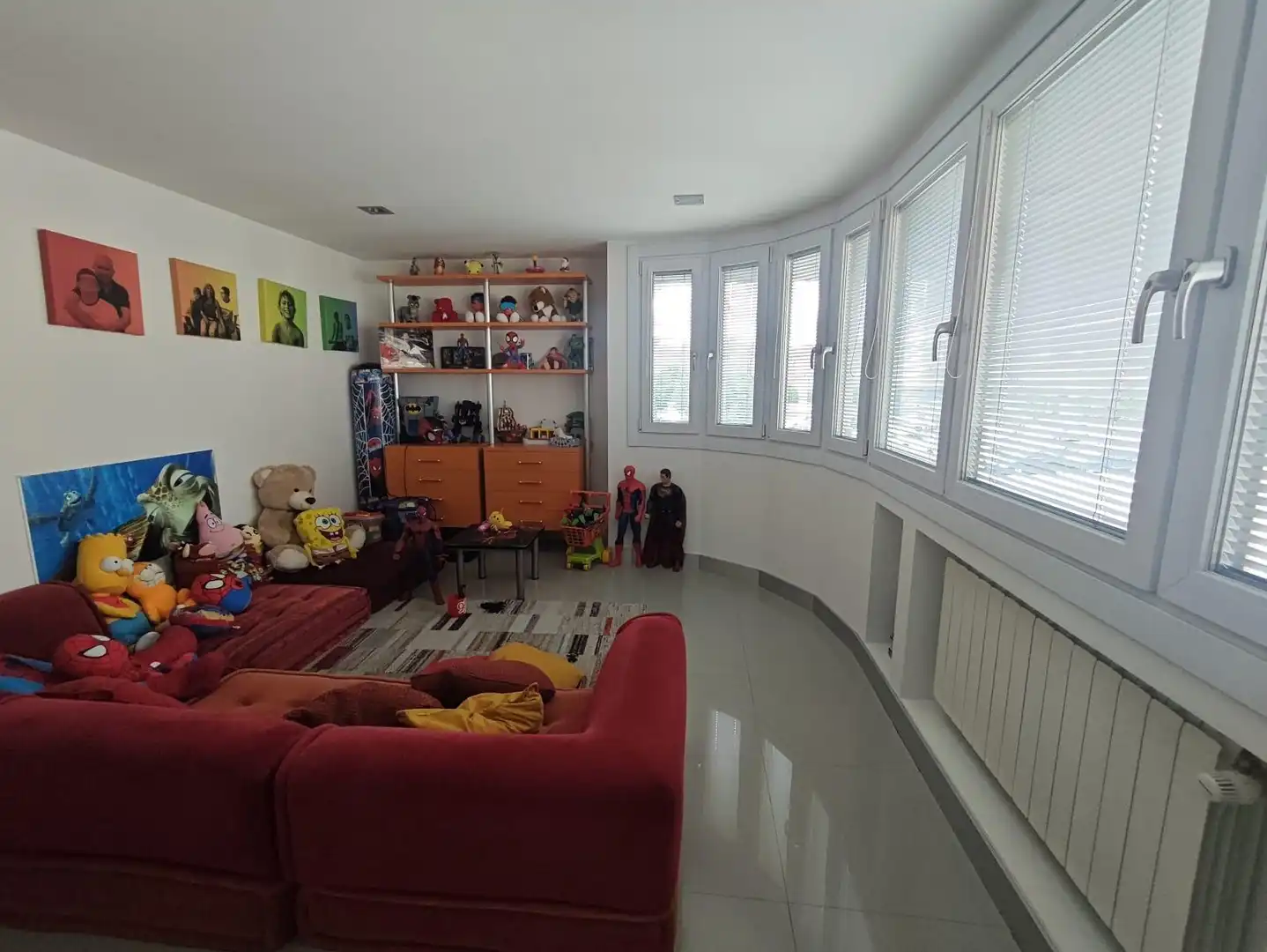 Sala d'estar de Casa o xalet en venda en Petrer amb Aire condicionat, Calefacció i Jardí privat