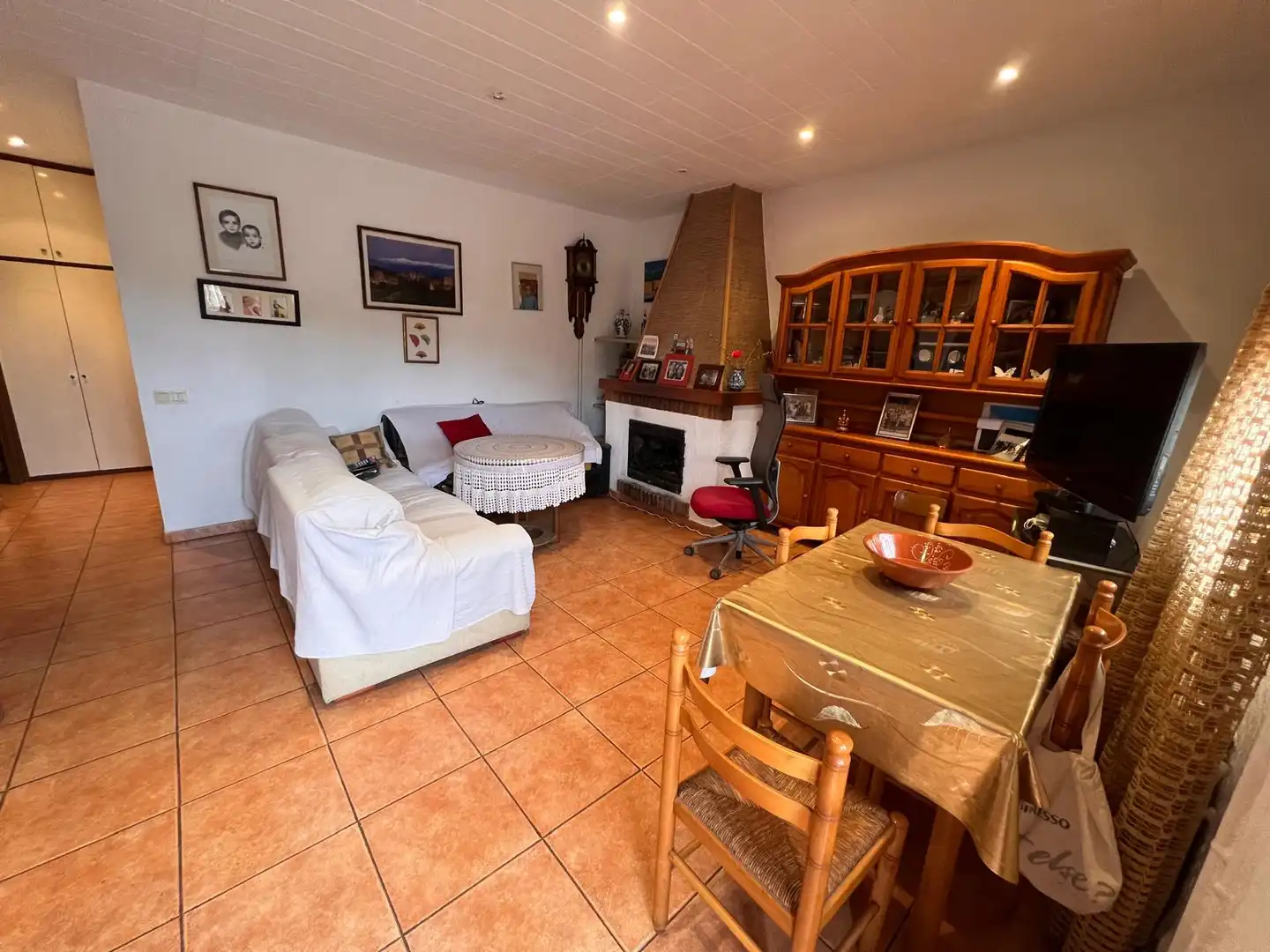 Living room of Houses for sale in Argentona  with Heating, Private garden and Furnished