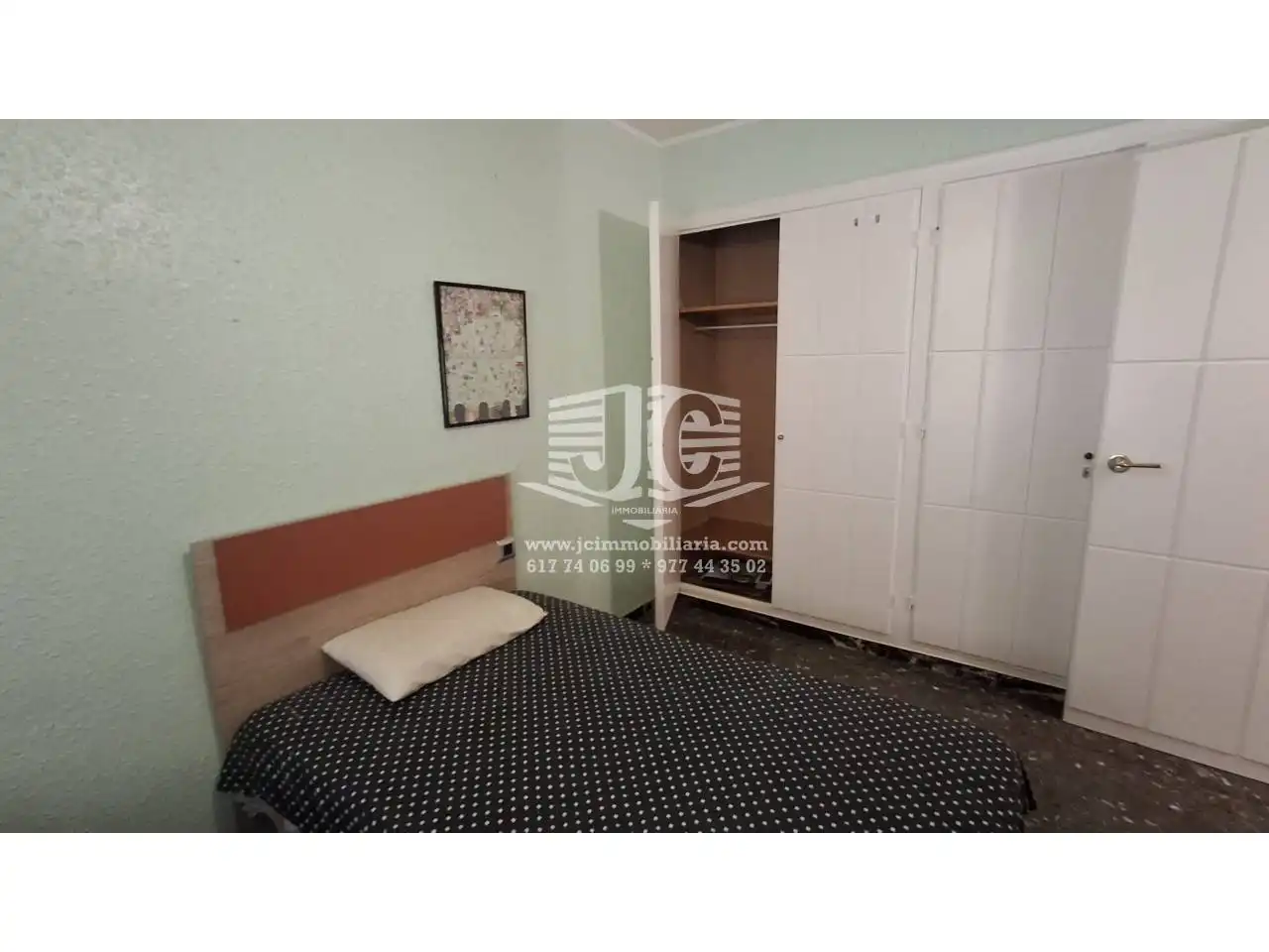 Bedroom of Flat for rent in Tortosa  with Heating, Furnished and Balcony