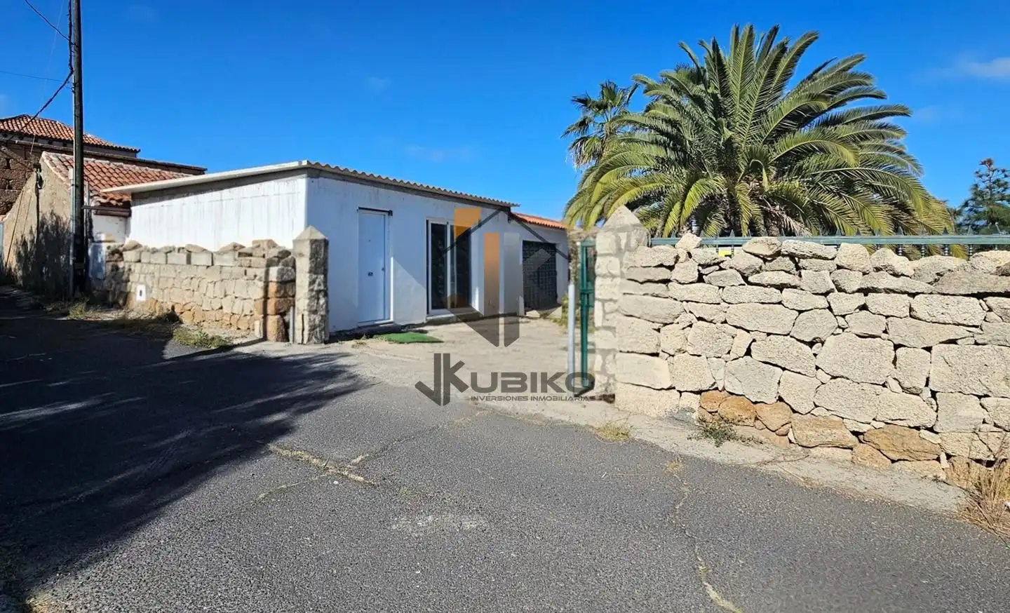 Exterior view of Detached homes for sale in Granadilla de Abona  with Private garden