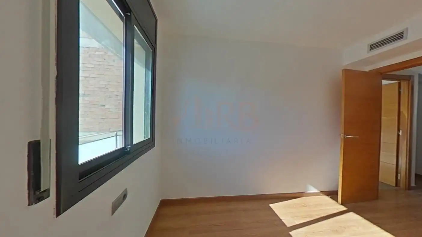 Duplexes for sale in Calle TREBALL, 31, Diagonal - Colomeres