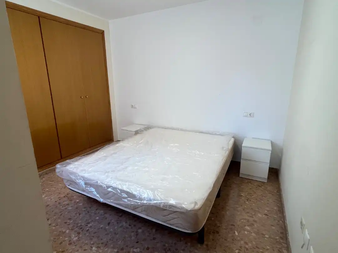 Dormitori de Pis de lloguer en Llombai