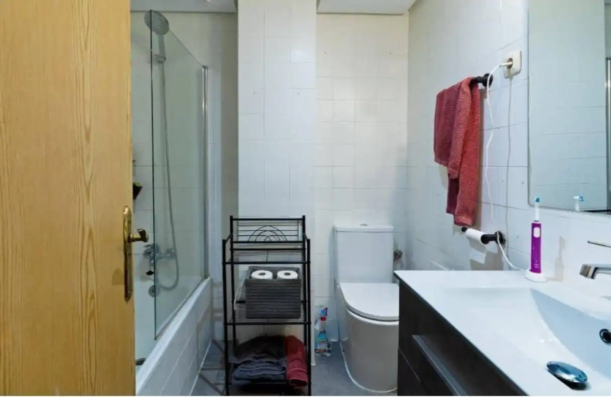 Bathroom of Flat for sale in Málaga  with Terrace