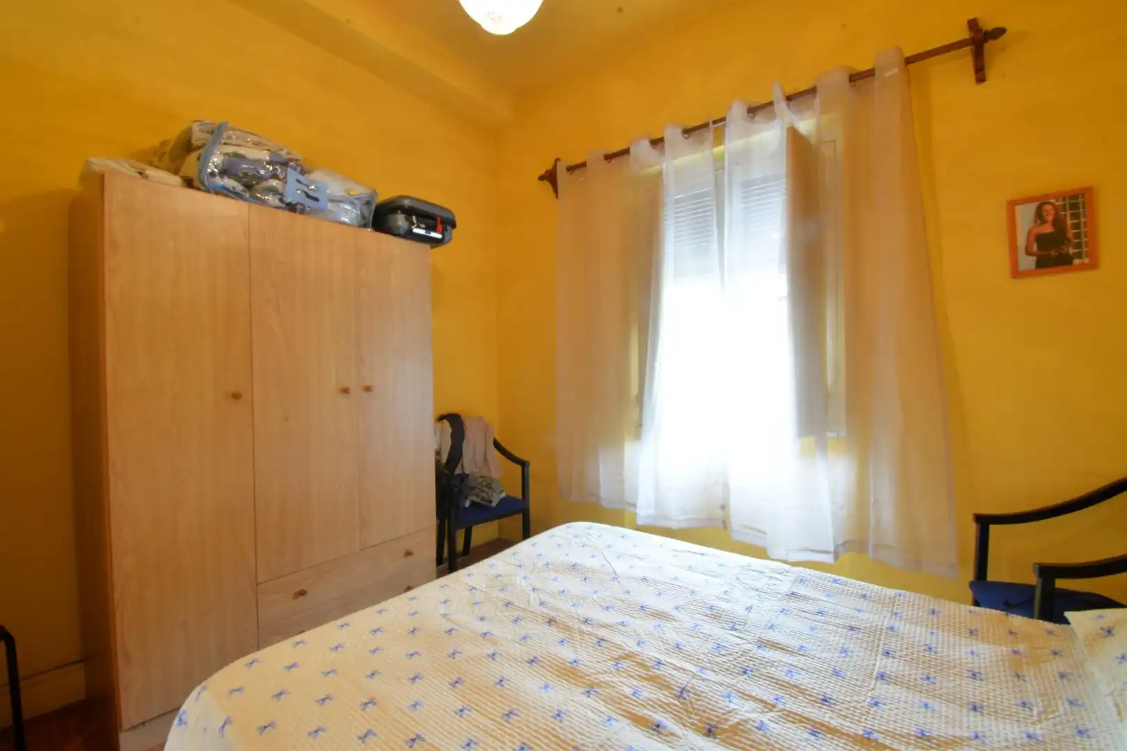 Habitación de Piso en venta en Oviedo  con Calefacción