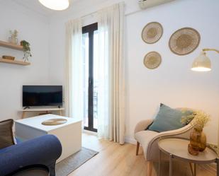 Sala d'estar de Apartament de lloguer en  Barcelona Capital amb Aire condicionat, Forn i Rentadora