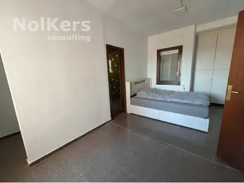 Schlafzimmer von Büro zur Miete in Barcelona mit Klimaanlage und Heizung